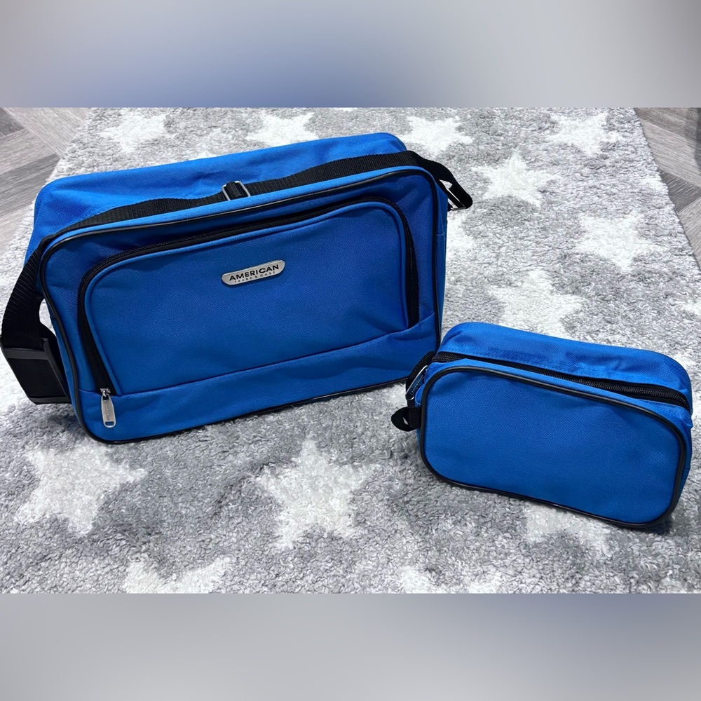 American Trunk And Case Under Seat Carry On Travel Bag Tote And Toiletry Bag Set